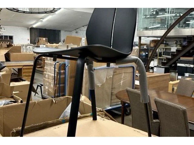 6 stoelen - afbeelding 2 van  5