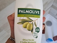 6 stuks - palmolive naturals - groene olijven en hydraterende melk - 500ml - afbeelding 3 van  3