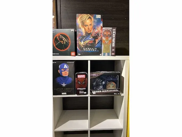 6 stuks diversen merk: marvel - afbeelding 1 van  2