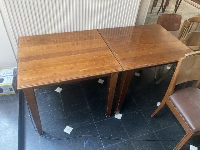 6 tafels met 9 stoelen - afbeelding 2 van  5