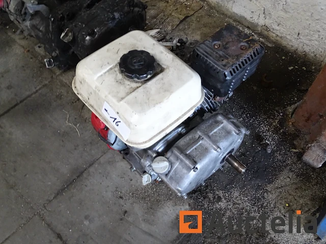 6 te herstellen motoren - 4-takt - afbeelding 3 van  11