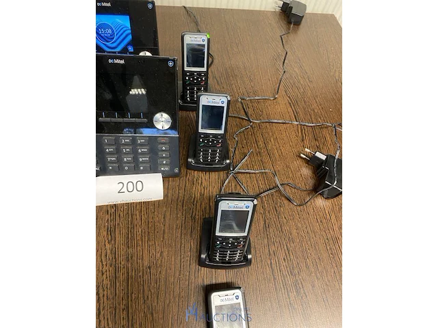 6 telefoons - afbeelding 4 van  6
