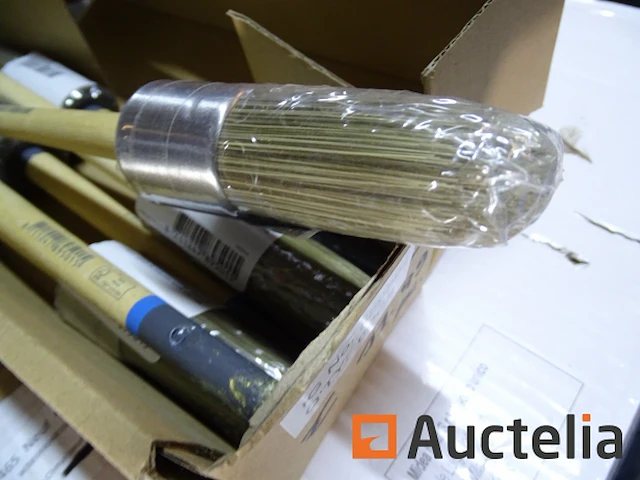 6 topkwaliteit lak ronde borstels op waterbasis 18 mm gamma - afbeelding 4 van  5