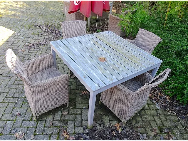 6 tuin-sets: tafel & stoelen - afbeelding 7 van  8