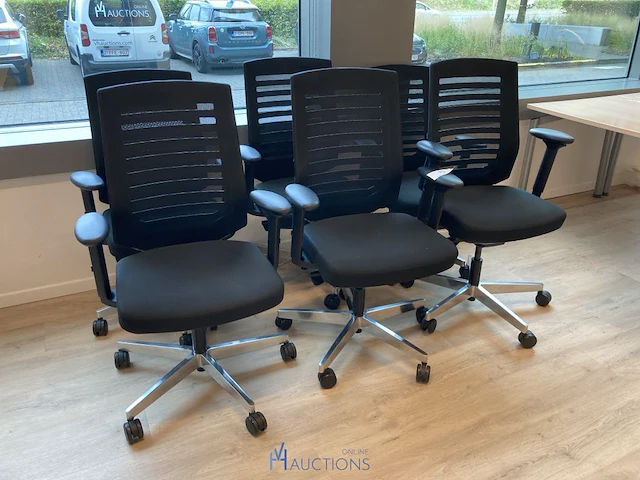 6 verrijdbare typiste stoelen - afbeelding 1 van  5