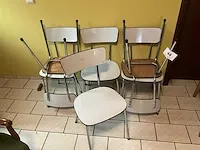 6 vintage bijzetstoelen - afbeelding 1 van  4