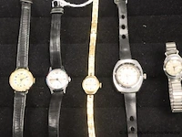 6 vintage horloges - afbeelding 2 van  3
