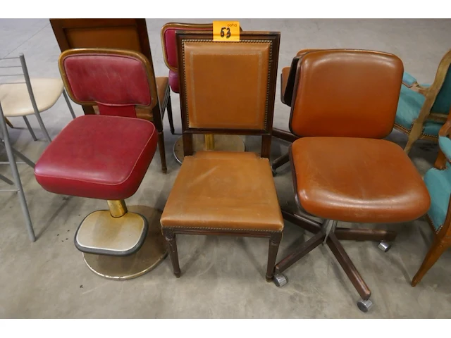 6 vintage stoelen - afbeelding 1 van  4