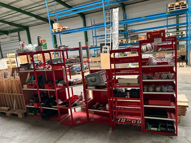 6 würth rekjes met gereedschap - afbeelding 1 van  9