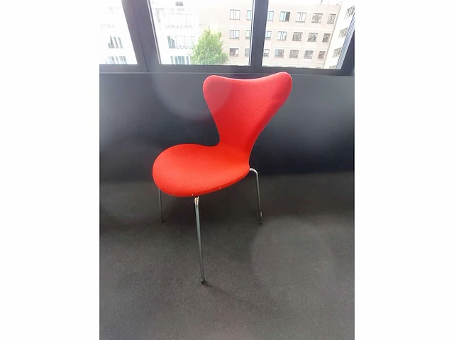 6 x fritz hansen vlinderstoelen rood stof - afbeelding 10 van  11