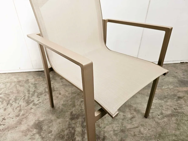 6 x garden prestige alu stapelstoel napoli champagne mat - light taupe - afbeelding 4 van  4