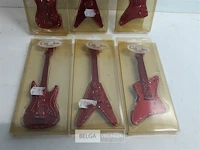6 x guitar rood 13 cm - afbeelding 3 van  3