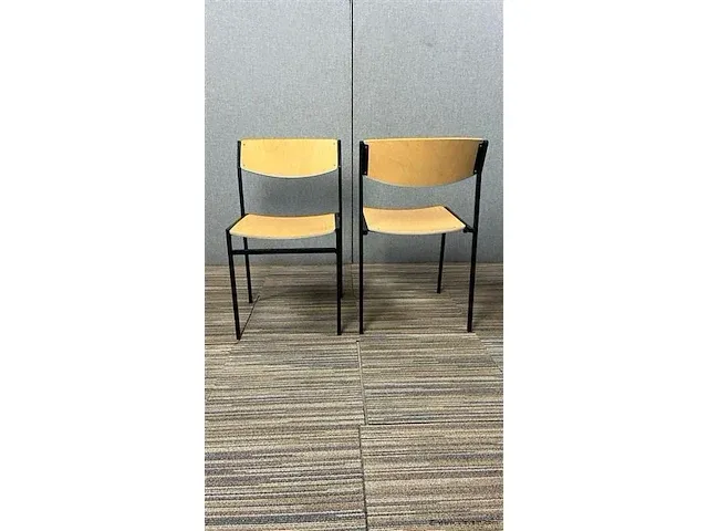 6 x houten stoelen - afbeelding 2 van  2