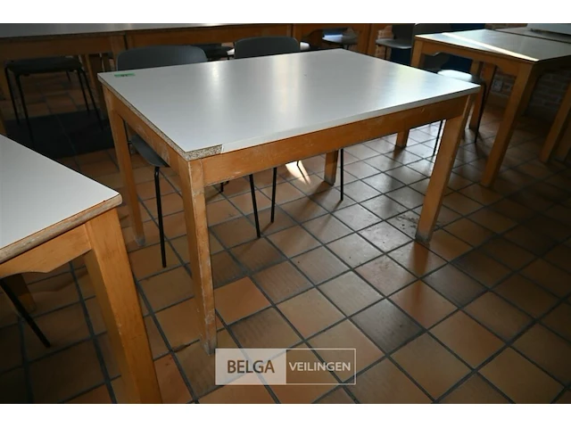 6 x houten tafel - afbeelding 1 van  4