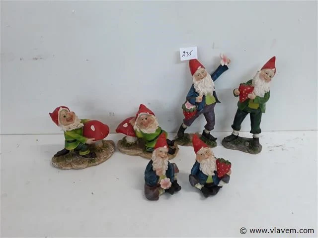 6 x kabouter uit polyester - afbeelding 1 van  2