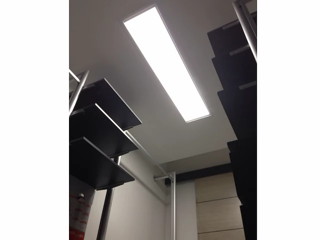 6 x nomad cristal led panelen 120 x 30 cm - afbeelding 6 van  11