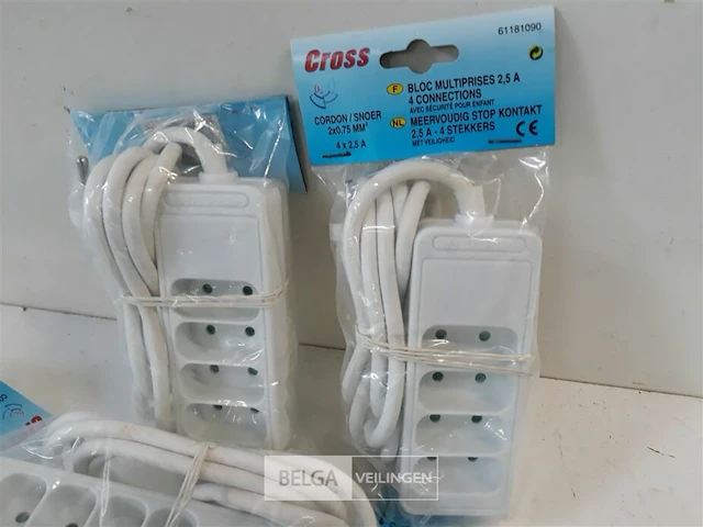 6 x stekkerblok voor 4 platte stekkers kabel 1,5m - afbeelding 3 van  3