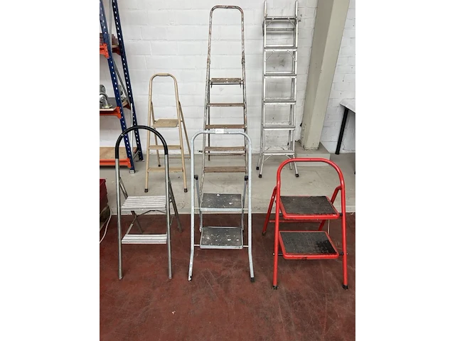 6 x trapladder - afbeelding 1 van  7