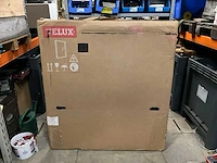 6 x velux raam zwarte omlijsting. - afbeelding 1 van  9