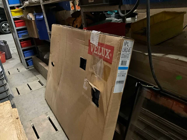 6 x velux raam zwarte omlijsting. - afbeelding 7 van  9