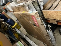 6 x velux raam zwarte omlijsting. - afbeelding 8 van  9