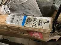 6 x velux raam zwarte omlijsting. - afbeelding 9 van  9