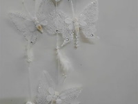 6 x vlinders 3 stuks op snoer met rozen en kralen - afbeelding 3 van  3