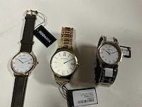 60 diverse horloges rodania