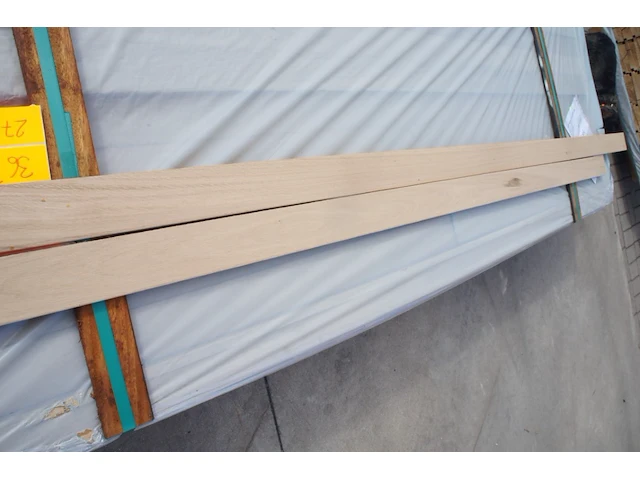 60 lm massief eiken plinten 14mm - afbeelding 3 van  3