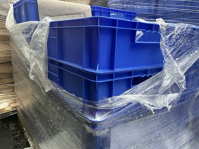 60 stapelbare opbergbakken schaeffer 60x40 - afbeelding 2 van  7