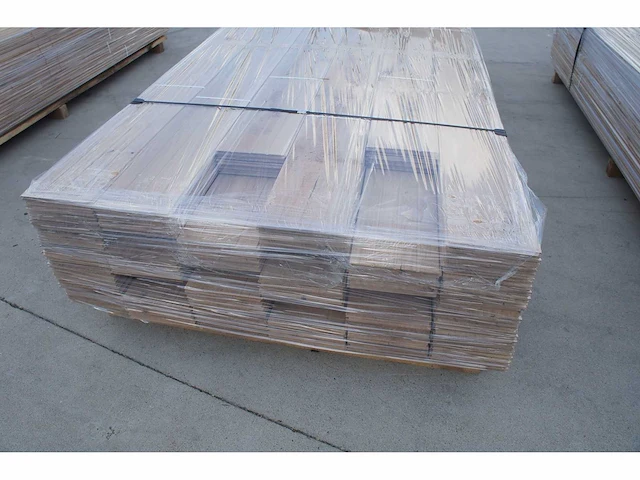 60,35 m² massief eiken parket 14mm - afbeelding 5 van  6