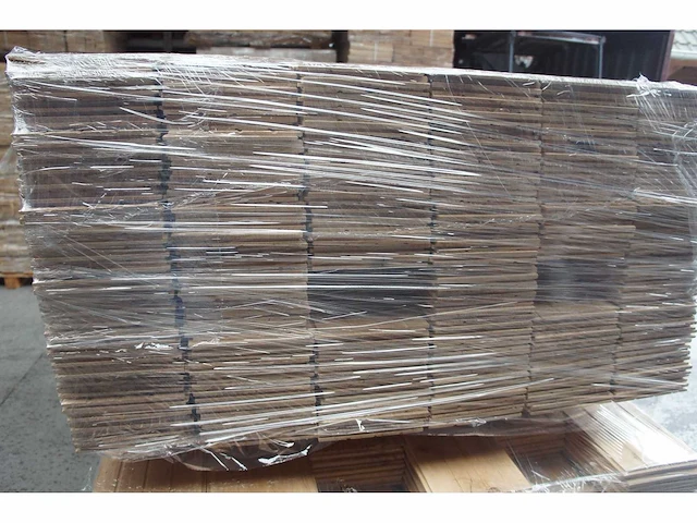 60,40 m² massief eiken parket 20mm - afbeelding 4 van  4
