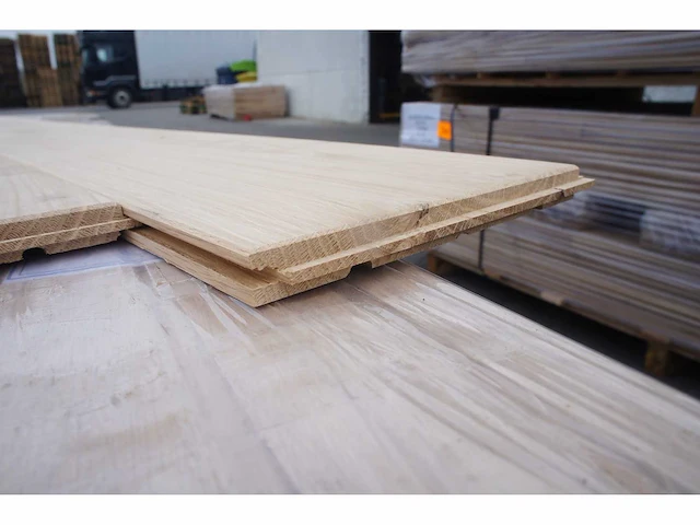 60,76 m² massief eiken parket 15mm - afbeelding 2 van  9