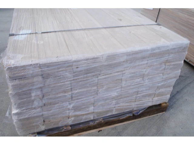 60,76 m² massief eiken parket 15mm - afbeelding 7 van  15