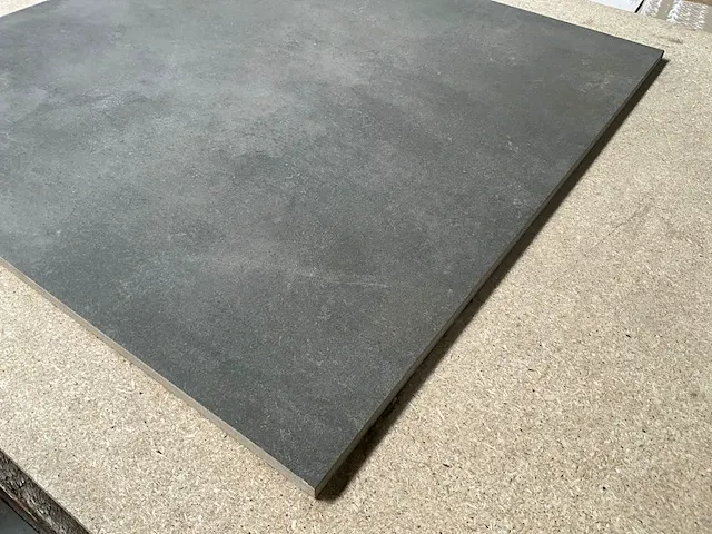60,84m2 fg new beton dark grey rett 60x60cm - afbeelding 2 van  3