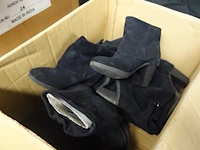 60x diverse schoenen - afbeelding 2 van  3
