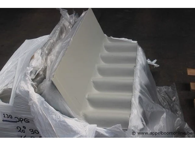 60x opgeb.eindstuk 76 30cm 20° links wog345 (60 st/pal) - afbeelding 2 van  3