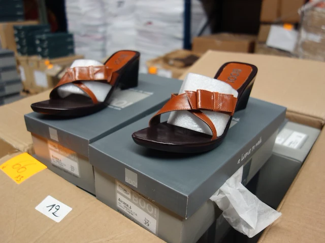 60x schoenen - afbeelding 1 van  2