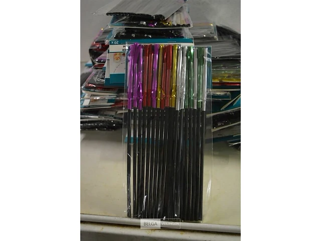 ±60x20st nietjes met palm - afbeelding 2 van  3