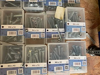 62 doosjes bevestigingsmaterialen - afbeelding 8 van  9