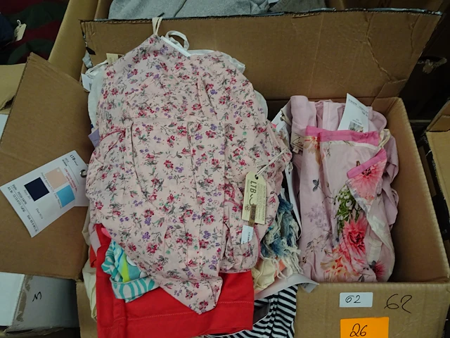 62x tshirt - afbeelding 4 van  4