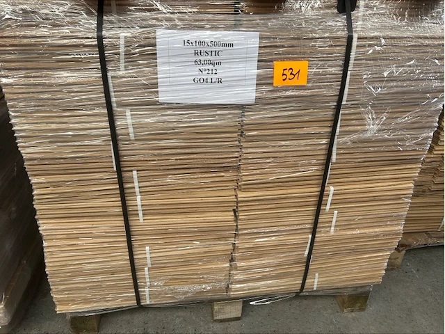 63 m² massief eiken visgraatparket 15mm - afbeelding 1 van  7