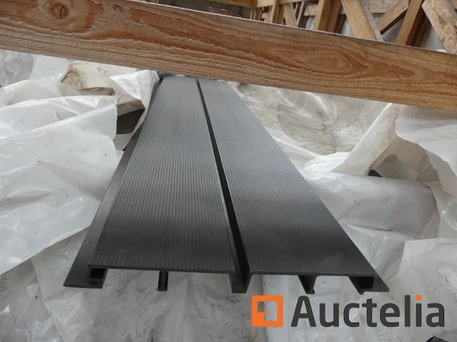 63 neolife beklede 14 nacht composiet gevelbeplating panelen - afbeelding 1 van  4