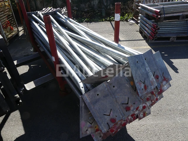 63 stutten voor bouwbarrières - afbeelding 2 van  6