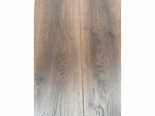 63,9 m2 laminaatvloer 8mm - afbeelding 2 van  3