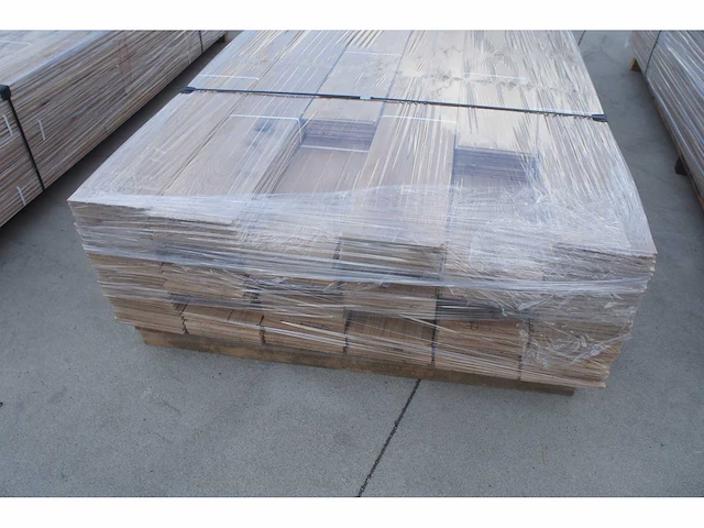 64,28 m² massief eiken parket 14mm - afbeelding 5 van  6