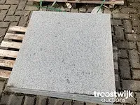 64m2 terrastegel