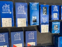 65 dozen schroeven en pluggen, expandet en derfix. diverse maten en modellen - afbeelding 7 van  11