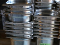 ± 65 rvs sorteerbakjes - afbeelding 2 van  4