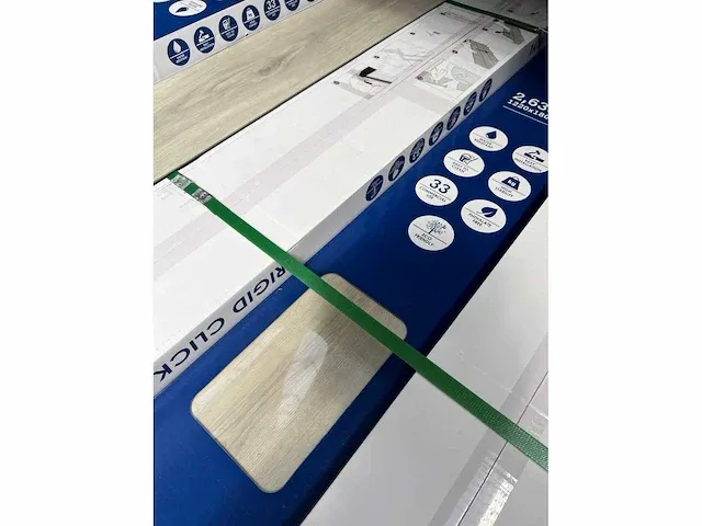 65,875m² rigid clickvinyl 4mm - afbeelding 3 van  9